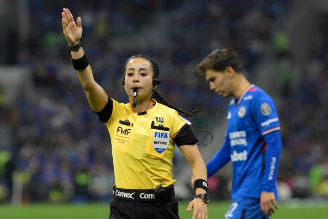 Mexican referee Katia Itzel Garcia gestures during the Liga MX Clausura quarter-finals second leg football match between Cruz Azul and Atlas at Banorte Stadium in Mexico City on May 9, 2026. (Photo by Alfredo ESTRELLA / AFP)
