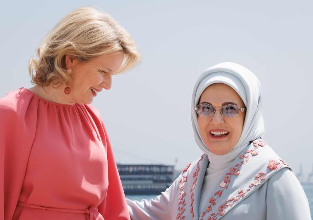 Turkey's First Lady Emine Erdogan (R) greets Queen Mathilde of Belgium on the first day of a Belgian economic mission to Turkey, in Istanbul on May 10, 2026. Queen Mathilde is visiting Turkey from May 10 to May 14, 2026. (Photo by Benoit DOPPAGNE / Belga / AFP) / Belgium OUT