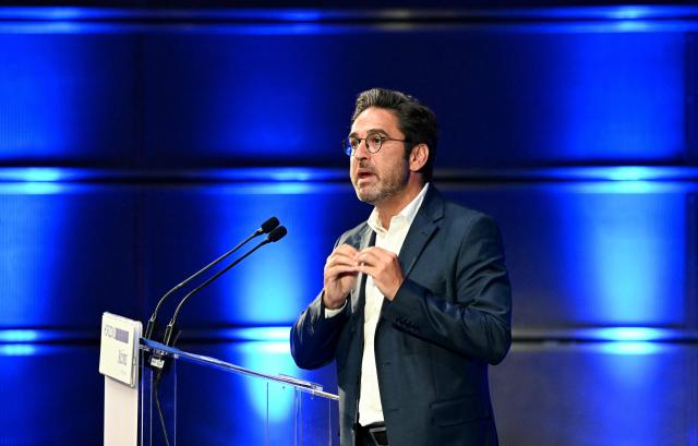 French right-wing party Horizons member and mayor of Reims Arnaud Robinet addresses a party’s senior officials rally in Reims on May 10, 2026. (Photo by Martin BUREAU / AFP)