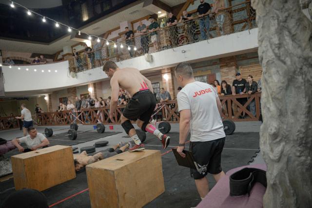 Veterans and servicemen participate in the finals of the Aventador Battle Crossfit competition in the Military category in Kharkiv on May 10, 2026, amid the Russian invasion of Ukraine. (Photo by Ivan SAMOILOV / AFP)