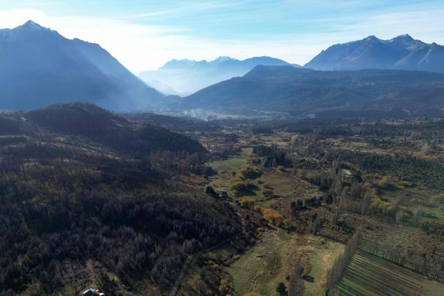 Aerial view of the La Rinconada area near the village of Epuyen, in Chubut province, Argentina, on May 9, 2026, where a hantavirus outbreak that killed 11 people took place in 2018-2019. (Photo by JUAN MABROMATA / AFP)