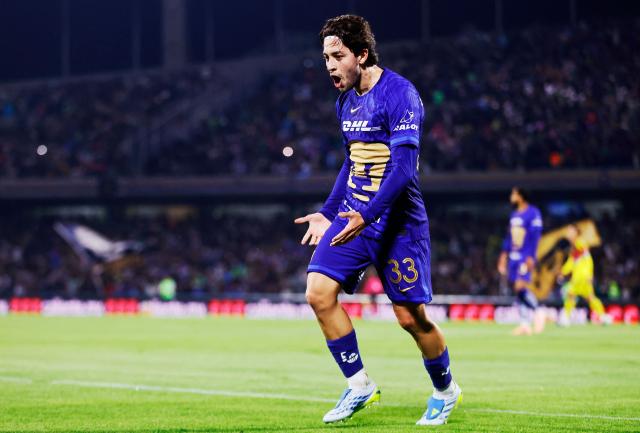 Pumas' midfielder #33 Jordan Carrillo celebrates after scoring his team's third goal during the Liga MX Clausura quarter-final second leg football match between Pumas and America at Olimpico Universitario stadium in Mexico City on May 10, 2026. (Photo by Rodrigo Oropeza / AFP)