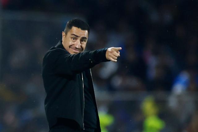 Pumas' head coach Efrain Juarez gestures during the Liga MX Clausura quarter-final second leg football match between Pumas and America at Olimpico Universitario stadium in Mexico City on May 10, 2026. (Photo by Rodrigo Oropeza / AFP)