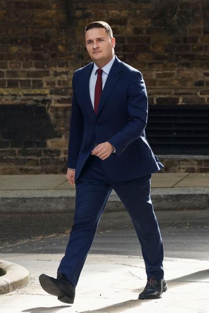 Britain's Health Secretary Wes Streeting arrives at Downing Street to meet with the prime minister in central London on May 13, 2026. Britain's Prime Minister Keir Starmer, fighting to face down a revolt within his ruling Labour party, has promised his government will be "better" and bolder to assuage disgruntled voters impatient for change. (Photo by Brook Mitchell / AFP)