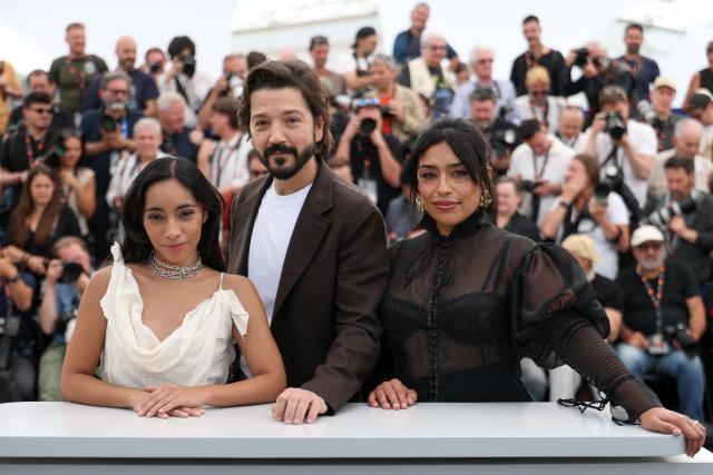 (From L) Mexican actress Anna Diaz, Mexican actor Diego Luna and Mexican actress Adriana Paz pose during a photocall of the film "Ceniza en la Boca" at the 79th edition of the Cannes Film Festival in Cannes, southern France on May 13, 2026. (Photo by Sameer AL-DOUMY / AFP)