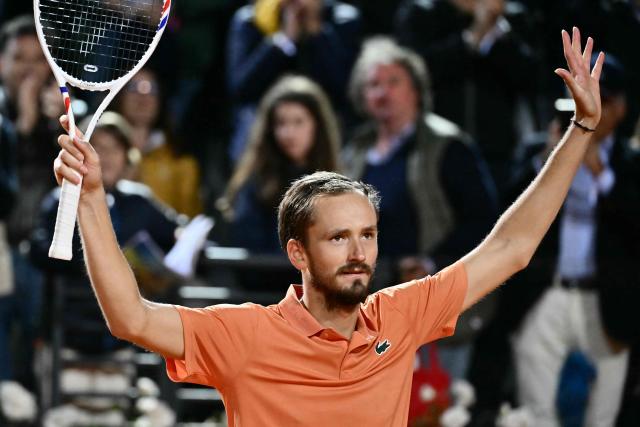 Russia's Daniil Medvedev celebrates after winning his match against Spain's Martin Landaluce during the ATP Rome Open tennis tournament at Foro Italico in Rome on May 14, 2026. (Photo by Filippo MONTEFORTE / AFP)