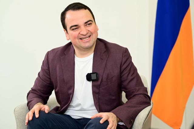 Narek Karapetyan, nephew of arrested Armenian billionaire opposition leader Samvel Karapetyan, talks to AFP reporters in Yerevan on April 22, 2026. (Photo by KAREN MINASYAN / AFP)