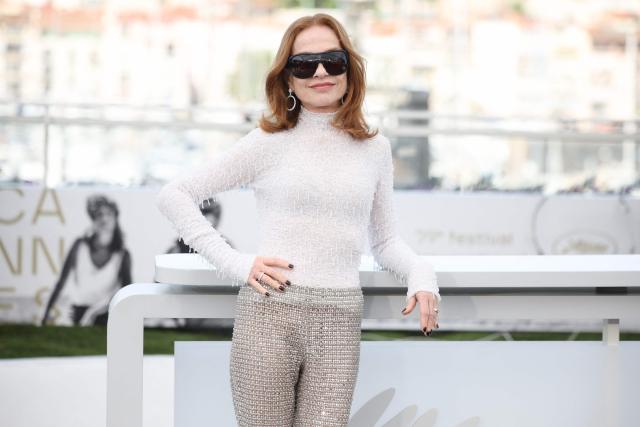 French actress Isabelle Huppert poses during a photocall of the film "Histoires Paralleles" (Parallel Tales) at the 79th edition of the Cannes Film Festival in Cannes, southern France on May 15, 2026. (Photo by Valery HACHE / AFP)