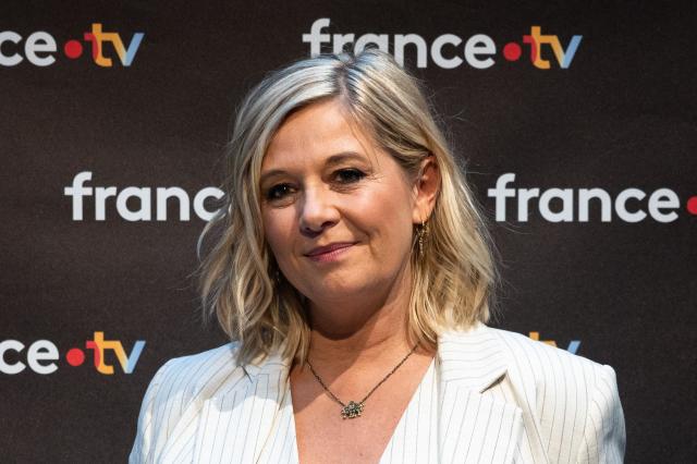 (FILES) French TV host Flavie Flament poses during the photocall for the 40th anniversary of the "Telematin" TV show at France Televisions' headquarters in Paris on February 6, 2025. French TV host Flavie Flament has announced that she is filing a rape complaint against Patrick Bruel (on Instagram). (Photo by Xavier GALIANA / AFP)