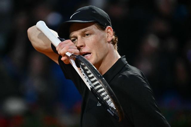 Italy's Jannik Sinner reacts during his semi-final match against Russia's Daniil Medvedev  at the ATP Rome Open tennis tournament at Foro Italico in Rome on May 15, 2026. (Photo by Filippo MONTEFORTE / AFP)