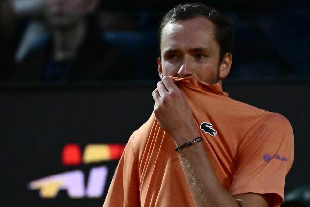 Russia's Daniil Medvedev reacts during his semi-final match against Italy's Jannik Sinner  at the ATP Rome Open tennis tournament at Foro Italico in Rome on May 15, 2026. (Photo by Filippo MONTEFORTE / AFP)