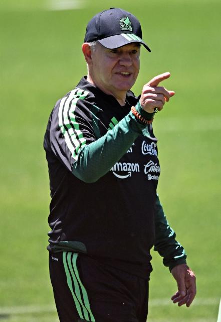 Mexico's head coach Javier Aguirre gestures during a training session in Mexico City on May 15, 2026. (Photo by CARL DE SOUZA / AFP)