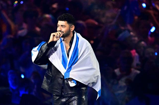 Israel's Noam Bettan arrives on stage for the dress rehearsal for the grand final of the Eurovision Song Contest 2026 (ESC) at Wiener Stadthalle in Vienna, Austria on May 15, 2026. (Photo by Tobias SCHWARZ / AFP)