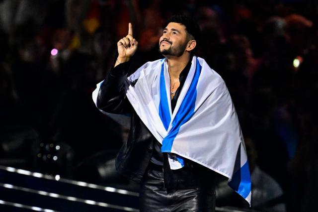Israel's Noam Bettan arrives on stage for the dress rehearsal for the grand final of the Eurovision Song Contest 2026 (ESC) at Wiener Stadthalle in Vienna, Austria on May 15, 2026. (Photo by Tobias SCHWARZ / AFP)