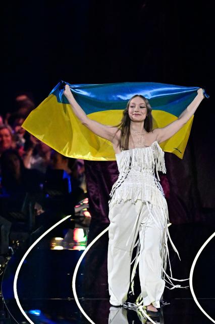Ukrainian singer Victoria Leleka arrives on stage for the dress rehearsal for the grand final of the Eurovision Song Contest 2026 (ESC) at Wiener Stadthalle in Vienna, Austria on May 15, 2026. (Photo by Tobias SCHWARZ / AFP)