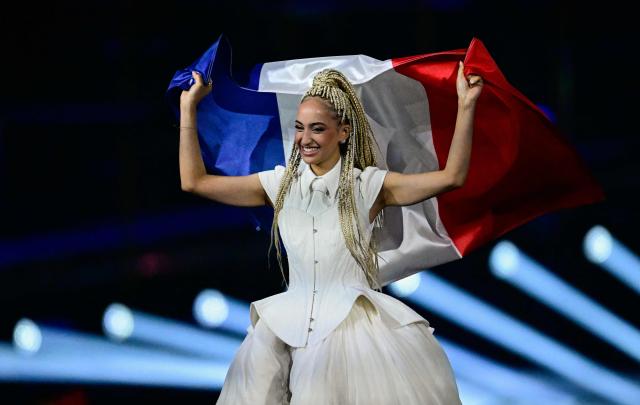 France's singer Monroe Vata Rigby arrives on stage during the dress rehearsal for the grand final of the Eurovision Song Contest 2026 (ESC) at Wiener Stadthalle in Vienna, Austria on May 16, 2026. (Photo by Tobias SCHWARZ / AFP)