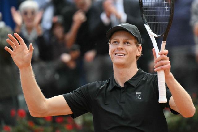 Italy's Jannik Sinner celebrates after winning the semi-final against Russia's Daniil Medvedev at the ATP Rome Open tennis tournament at Foro Italico in Rome on May 16, 2026. (Photo by Tiziana FABI / AFP)