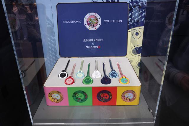 This photo taken on May 15, 2026, shows a display case featuring the Audemars Piguet x Swatch Royal Pop watch at the Swatch store in Times Square in New York, ahead of the May 16 release. The collaboration between two Swiss watch brands, Swatch and Audemars Piguet, was highly anticipated by fans with some clients waiting for days ahead of the release. (Photo by TIMOTHY A. CLARY / AFP)