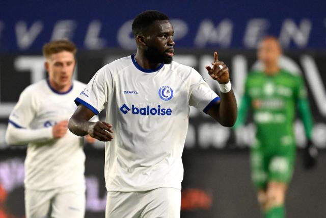 KAA Gent's Ivoirian forward #07 Wilfried Kanga (C) celebrates after scoring Gent's first goal during the Belgian Pro League Champions' play-off (day 8 out of 10) football match between Sint-Truiden VV and KAA Gent in Sint-Truiden on May 16, 2026. (Photo by JOHN THYS / Belga / AFP) / Belgium OUT