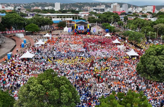 General view of a campaign rally of Colombia's right-wing presidential candidate Paloma Valencia, of the Centro Democratico party, in Cucuta, Colombia on May 16, 2026. Colombia will hold presidential elections on May 31. (Photo by Schneyder Mendoza / AFP)