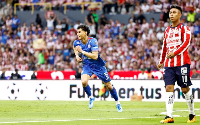 Cruz Azul's midfielder #16 Jeremy Marquez celebrates after scoring the opening goal during the Liga MX Clausura semifinal second-leg football match between Guadalajara and Cruz Azul at Jalisco stadium in Guadalajara, Jalisco state, Mexico on May 16, 2026. (Photo by ULISES RUIZ / AFP)