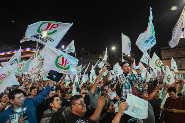 Supporters of Peru’s presidential candidate Roberto Sanchez, of the Juntos por el Peru party, take part in a rally in Lima on May 16, 2026. Left-wing candidate Roberto Sanchez has qualified for the runoff of Peru's presidential election and will face right-wing candidate Keiko Fujimori in June. (Photo by Connie FRANCE / AFP)