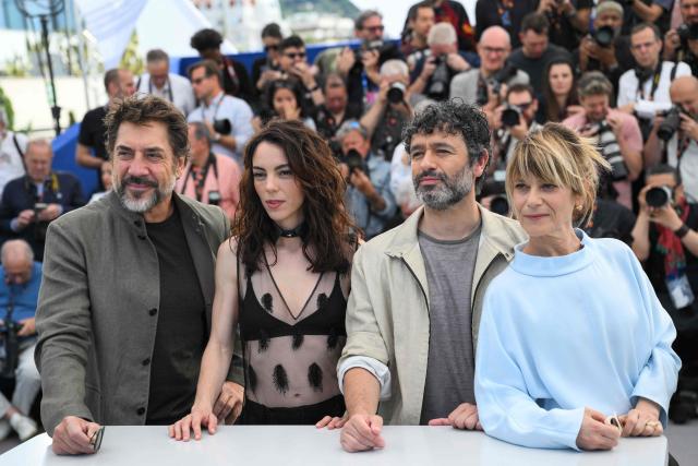 (From L) Spanish actor Javier Bardem, Spanish actress Victoria Luengo, Spanish film director Rodrigo Sorogoyen and French actress Marina Fois pose during a photocall of the film "El ser querido" (The Beloved) at the 79th edition of the Cannes Film Festival in Cannes, southern France on May 17, 2026. (Photo by Olivier CHASSIGNOLE / AFP)