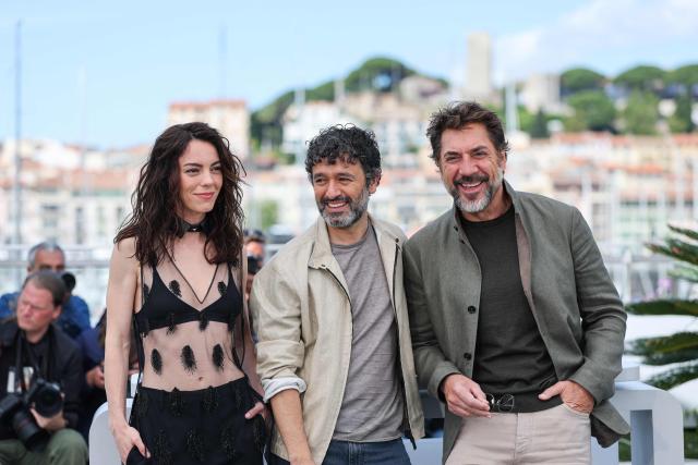 (From L) Spanish actress Victoria Luengo, Spanish film director Rodrigo Sorogoyen and Spanish actor Javier Bardem pose during a photocall of the film "El ser querido" (The Beloved) at the 79th edition of the Cannes Film Festival in Cannes, southern France on May 17, 2026. (Photo by Thibaud MORITZ / AFP)