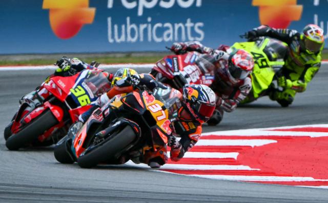 Team Red Bull KTM Factory Racing's Pedro Acosta leads during the 2026 Catalunya Moto GP Grand Prix at the Catalunya racetrack in Montmelo, near Barcelona, on May 17, 2026. (Photo by JOSE JORDAN / AFP)