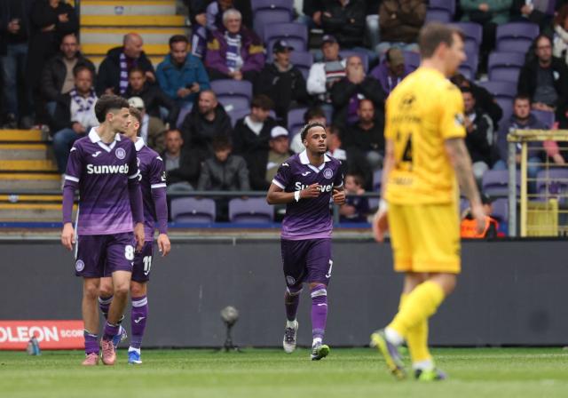 Anderlecht's Ilay Camara celebrates after scoring during the Belgian "Pro League" Champions' play-off (day 8 out of 10) football match between RSCA Anderlecht and KV Mechelen at the Stade Constant Vanden Stock, in Brussels on May 17, 2026. (Photo by VIRGINIE LEFOUR / BELGA / AFP)