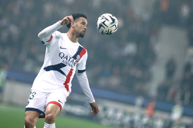 Paris Saint-Germain's French midfielder #33 Warren Zaire-Emery controls the ball during the French L1 football match between Paris FC and Paris Saint-Germain (PSG) at the Stade Jean-Bouin in Paris on May 17, 2026. (Photo by Kenzo TRIBOUILLARD / AFP)