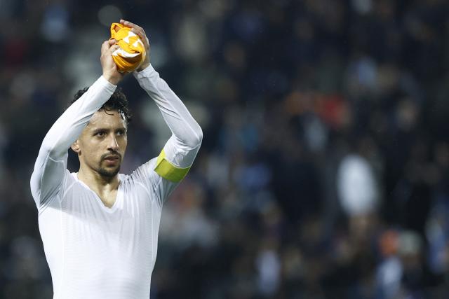 Paris Saint-Germain's Brazilian defender #05 Marquinhos acknowledges the supporters at the end of the French L1 football match between Paris FC and Paris Saint-Germain (PSG) at the Stade Jean-Bouin in Paris on May 17, 2026. (Photo by Kenzo TRIBOUILLARD / AFP)