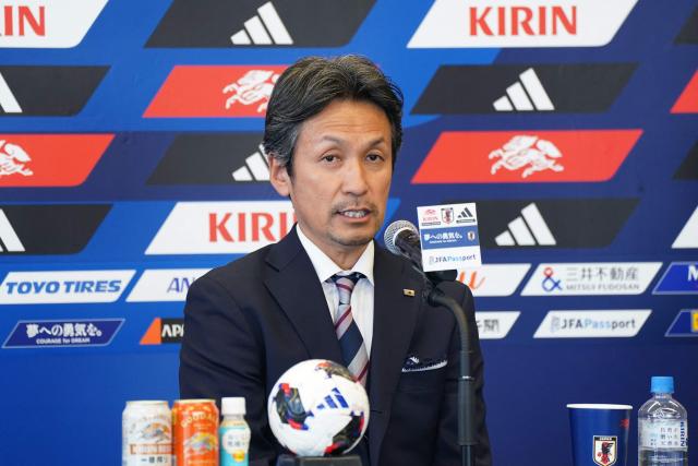 Michihisa Kano, newly appointed head coach of the Japan women's national soccer team, delivers remarks at his introductory press conference in Tokyo on May 18, 2026. (Photo by Kazuhiro NOGI / AFP)