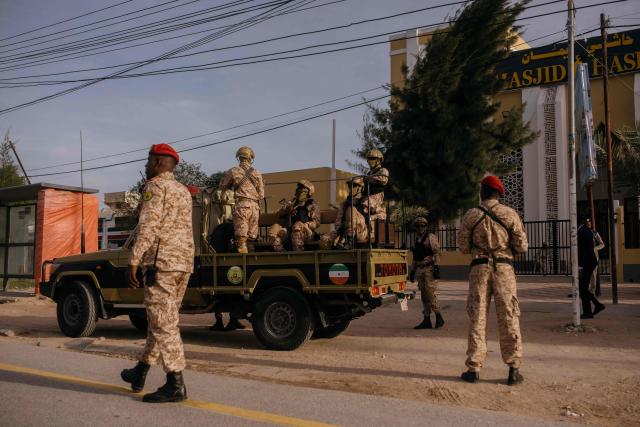 Somaliland red beret of the special forces prepare for the 35th Independence day celebrations near the presidential palace in Hargeisa's Shap neighbourhood on May 18, 2026. (Photo by Kang-Chun Cheng / AFP)