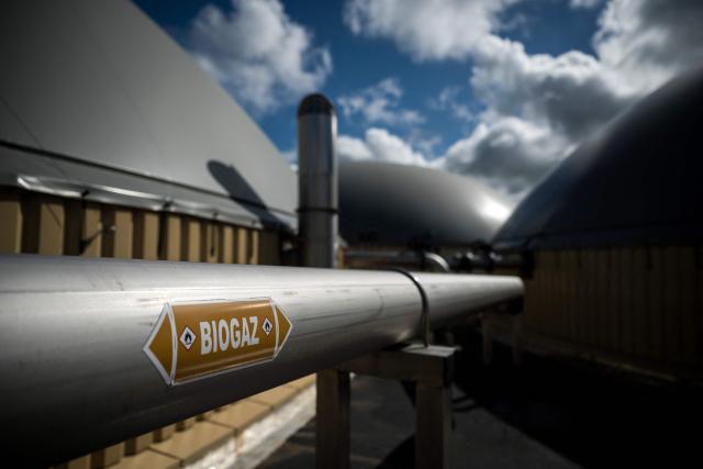 This photograph shows a gas pipe at the biomethane plant of Blajan, south-western France on May 18, 2026. The Blajan plant processes some 27,000 tonnes of biomass each year, and 20 MWh of biomethane are injected into the French natural gas providor (GRDF) network, equivalent to the consumption of a town of 12,000 inhabitants. (Photo by Ed JONES / AFP)
