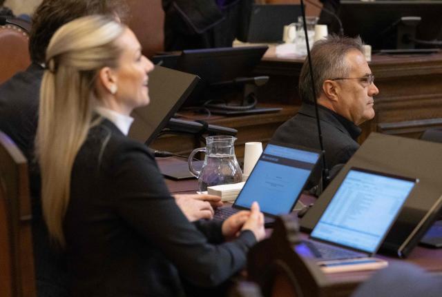 Austrian former intelligence official Egisto Ott (R) has taken his seat to attend a session of his trial at the criminal court in Vienna, Austria, where the verdict was expected on May 20, 2026. Ott is currently standing trial on a slew of charges that include handing over sensitive devices and selling secret information to Russia. Ott, who denies all the charges against him, is also accused of having passed secret information for years to Jan Marsalek, the former chief operating officer of Germany's collapsed payment processing firm Wirecard, who is suspected of working for Russia's intelligence services. (Photo by Joe Klamar / AFP)