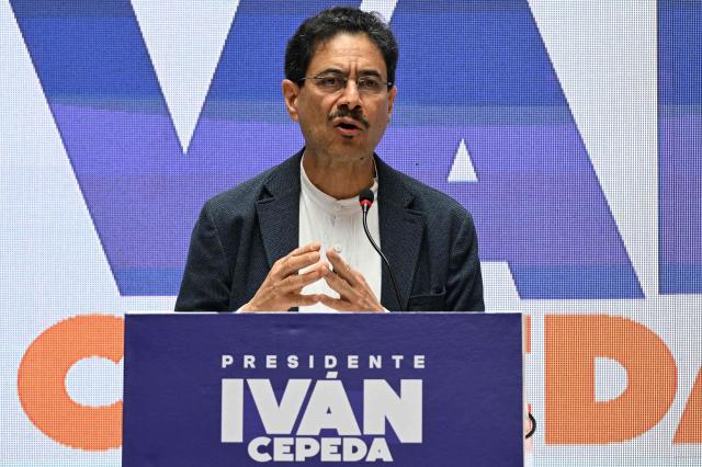 Colombia's presidential candidates Ivan Cepeda, of the Pacto Historico coalition, speaks during a press conference in Bogota on May 21, 2026. Colombia is to hold presidential elections on May 31, 2026. (Photo by Luis ACOSTA / AFP)