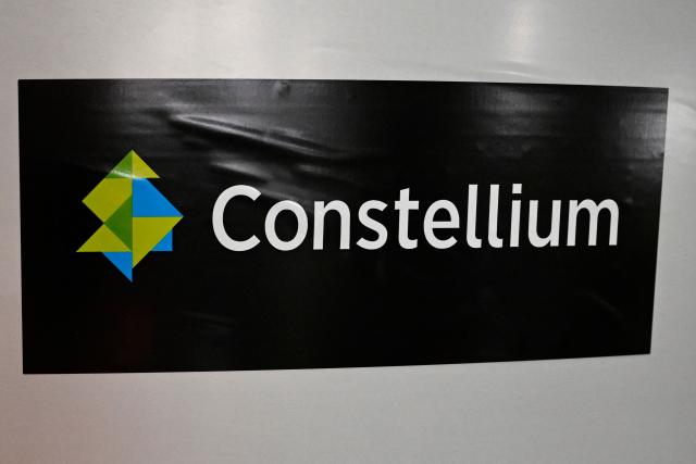This photograph taken on May 21, 2026 shows the logo the aluminum manufacturer Constellium, displayed on an aluminium coil at the Crown Bevcan France plant in Custines, north-eastern France. (Photo by Jean-Christophe VERHAEGEN / AFP)