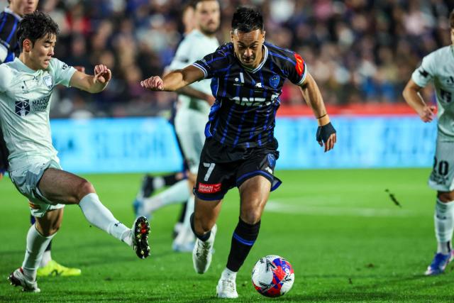 Auckland FC's Cameron Howieson controls the ball during the A League Grand final football match  between Auckland FC and Sydney FC at Go Media Stadium in Auckland on May 23, 2026. (Photo by DJ MILLS / AFP)