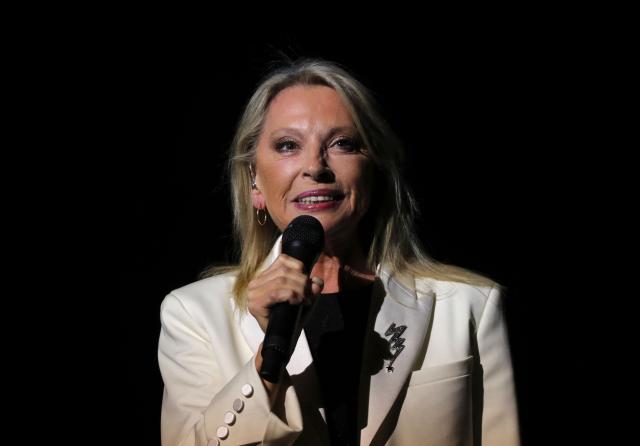 (FILES) French singer Veronique Sanson performs on stage during a concert at the Salle Pleyel in Paris, on November 30, 2017. French singer Veronique Sanson, 77, was rushed to hospital ‘with an acute respiratory infection’, leading to the cancellation of her concert at the Art Rock festival in Saint-Brieuc, Brittany, AFP learned on May 23, 2026, from the artist’s press office. (Photo by JACQUES DEMARTHON / AFP)