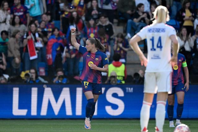 Barcelona's Polish forward #17 Ewa Pajor celebrates scoring her team's first goal during the UEFA Women's Champions League final football match between FC Barcelona and Olympique Lyonnais (OL) at the Ullevaal Stadium in Oslo, Norway on May 23, 2026. (Photo by Jonathan Nackstrand / AFP)