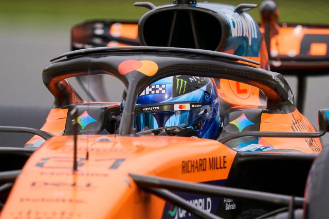 McLaren's Australian driver Oscar Piastri races during the qualifying session for the 2026 Formula 1 Grand Prix du Canada at Circuit Gilles-Villeneuve in Montreal, Canada, on May 23, 2026. (Photo by Geoff Robins / AFP)