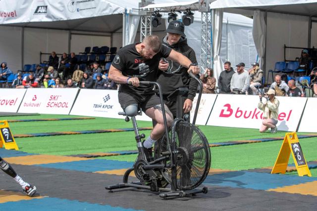 A Ukrainian veteran competes in the Multisport Festival for Veterans in Bukovel, south-western Ukraine on May 29, 2026, amid the Russian invasion of Ukraine. Competitions are held in individual and team formats, combining strength, functional and adaptive elements to allow participants to demonstrate their abilities. The events are designed for war veterans, taking into account varying levels of physical fitness, recovery needs, service experience and rehabilitation requirements. (Photo by Mykola SYNELNYKOV / AFP)