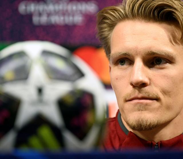 Arsenal's Norwegian midfielder #08 Martin Odegaard addresses a MD-1 press conference on May 29, 2026, the eve of the UEFA Champions League final football match between Paris Saint-Germain (PSG) and Arsenal at the Puskas Arena in Budapest. Paris Saint-Germain (PSG) face Arsenal in the UEFA Champions League final football match on May 30, 2026 in Budapest. (Photo by INA FASSBENDER / POOL / AFP)