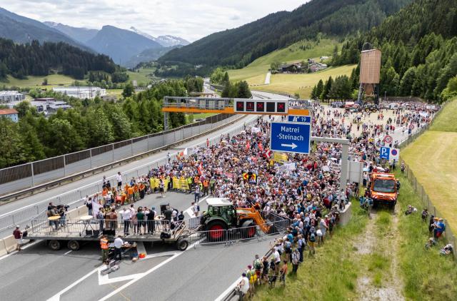 People demonstrate against transit traffic near the A13 Brenner Highway in the direction of Italy during the blockade of the Brenner Base Tunnel on May 30, 2026, on the Tyrolean Brenner Highway. A protest in Austria on May 30 against noise and pollution is set to close one of Europe's most important highways connecting Germany and Italy, potentially causing major traffic disruptions.
Communities in Austria's western Tyrol province have long complained about traffic, especially trucks passing over the Brenner Pass and through the province. (Photo by EXPA/ JOHANN GRODER / APA / AFP) / Austria OUT