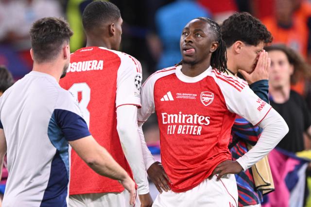 Arsenal's English midfielder #10 Eberechi Eze reacts after the teams loss during the UEFA Champions League final football match between Paris Saint-Germain (PSG) and Arsenal FC at the Puskas Arena in Budapest on May 30, 2026. (Photo by Antonin THUILLIER / AFP)