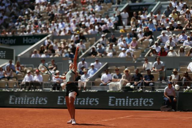France's Diane Parry serves to Poland's Maja Chwalinska during their women's singles match on day 9 of the French Open tennis tournament on Court Philippe-Chatrier at the Roland-Garros Complex in Paris on June 1, 2026. (Photo by Thomas SAMSON / AFP)