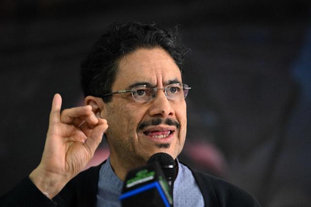 Colombia's presidential candidate for the Pacto Historico party, Ivan Cepeda, gestures as he speaks during a press conference in Bogota, on June 1, 2026, the day after the presidential election. Abelardo de la Espriella, a far-right candidate who represents opposition to President Gustavo Petro, has the upper hand against the left ahead of the presidential run-off on June 21, 2026 in Colombia. The 47-year-old lawyer won by a narrow margin in Sundays first round, beating left-wing Senator Iván Cepeda, who had been the poll favourite throughout the campaign. (Photo by Luis ACOSTA / AFP)