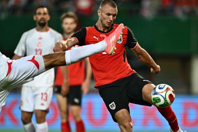 Austria's forward #14 Sasa Kalajdzic plays the ball during the friendly football match between Austria and Tunisia in Vienna, Austria on June 1, 2026 ahead of the 2026 FIFA World Cup football tournament. (Photo by Joe Klamar / AFP)