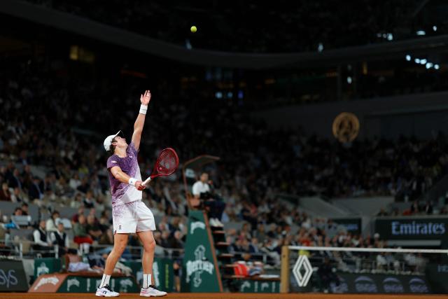 Brazil's Joao Fonseca serves to Czech Republic's Jakub Mensik during their men's quarter final singles match on day 10 of the French Open tennis tournament on Court Philippe-Chatrier at the Roland-Garros Complex in Paris on June 2, 2026. (Photo by Thomas SAMSON / AFP)
